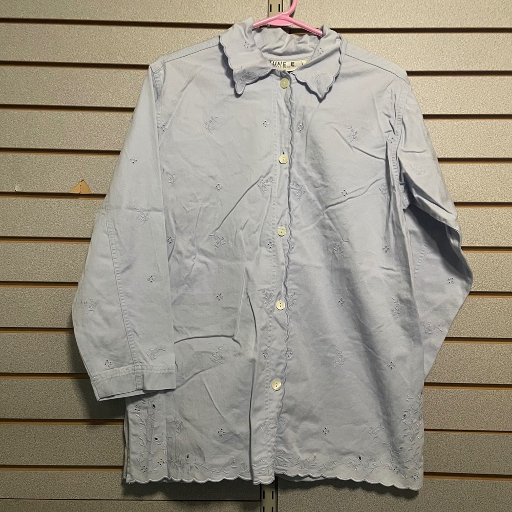 Susan Bristol Embroidered Button Down Top Blouse Small Blue long Sleeve 100% Cot